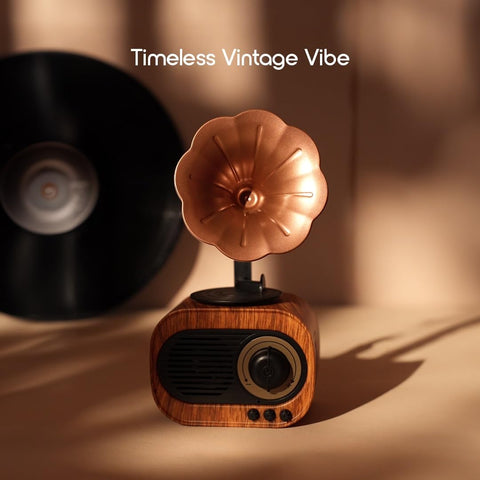 Vintage Gramophone Bluetooth Speaker: Portable with Hands-Free Calling, 6 Hours Battery Life